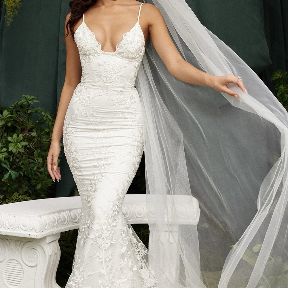 House of CB Solene Ivory Lace Mermaid Wedding Gown